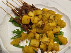 -犇逸·乐山跷脚牛肉·四川现炒(览海店)