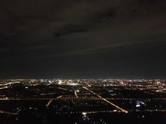 -鬼笑石后山停车场