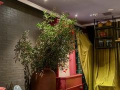 -八府香鸭·啫啫煲(华山路店)