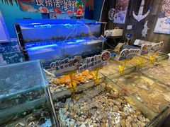 -领鲜活海鲜榴莲自助火锅(东门店)