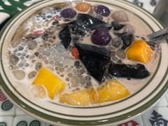 超级桃胶芋圆-堂屋糖水店(愚园店)