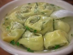 荠菜肉冷馄饨-潘国仙耳光馄饨(黄家阙路店)