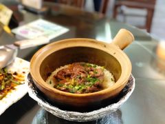 窝蛋牛肉片-红星光发煲仔饭(文海店)