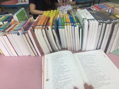 -荔湾区图书馆(周门馆)