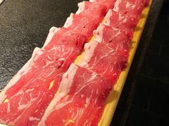 刀切牛肉-渝涯重庆豆花老火锅(中赢国际店)