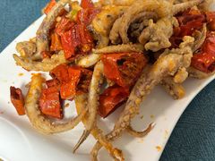 脆椒辣鱿鱼-兴国苑酒店