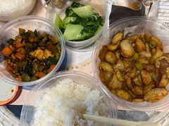 -刘胖子家常菜·蹄花焖藕(中南店)