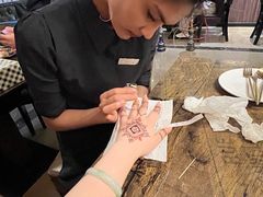 -梅夫娜土耳其餐厅.清真HALAL