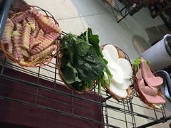 -阿婆情腊排骨火锅(金虹路店)