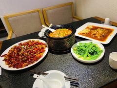 -万重锦·人文川菜馆(骡马市店)