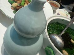 -桂满陇·手作小笼包&江南叫花鸡(中山公园店)
