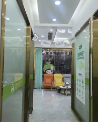 -苗医生专业祛痘·皮肤管理