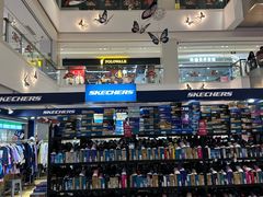 -百联临沂购物中心(临沂路店)