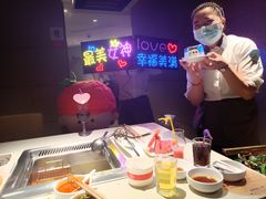 -海底捞火锅鲜切牛肉主题店(长寿路店)