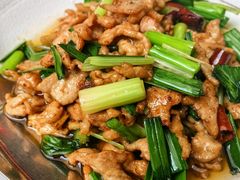 宣威小炒肉-蔼若春.传承云南菜(金碧公园店)