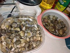 -上海龙吴水胜海发市场