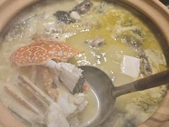 -铭副琦食·虾蟹烩馆(渔人码头店)