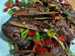 -八大碗私房菜(中城路店)