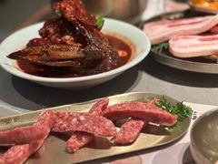 -草家酱蟹炭火烤肉店(珲春南路一店)