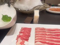 -余欢领鲜火锅(新街口店)
