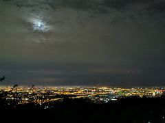 -鬼笑石后山停车场