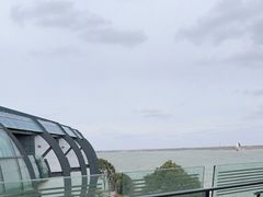 -上海滴水湖皇冠假日酒店
