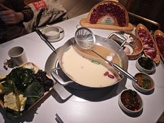 -左庭右院鲜牛肉火锅(新梅广场店)
