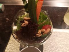 多彩色拉-Ginza Onodera铁板烧(外滩十八号店)