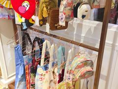 -恋物百货商店(华侨城店)