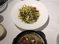 -围龙屋客家食府(福田店)