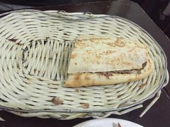 iphone_upload_pic-宝光熏肉鞋底火烧(新街口店)