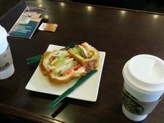 -星巴克臻选(郑州中原万达店)