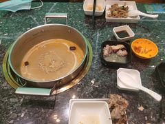 -一席地·本地鸡窝·杭帮鸡火锅(萧山银隆百货店)