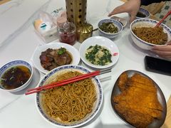 -鲁达面馆本帮风味(共康东路店)