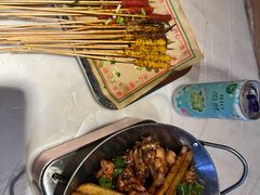 -老街烧烤大排档·地道湖北菜·龙虾馆(汉口火车站店)