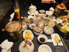 -半岛翡丽海鲜自助餐厅(观风亭店)