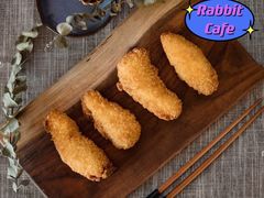 -Rabbit Cafe私房西餐甜点咖啡(栖霞路店)