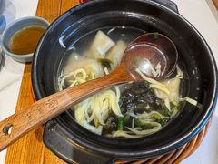 蟹粉小馄饨-馋三尺蟹粉小笼(人民广场店)