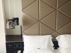 桔子酒店精选(天津东亚店)-桔子酒店(天津五大道店)