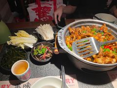 -蛙小侠·沸腾砂锅牛蛙(增城东汇城店)