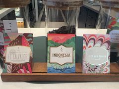 -星巴克臻选(郑州中原万达店)