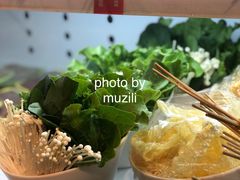-马路边边串串香(苗栗路店)