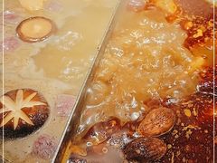 -湊湊火锅·茶憩(打浦桥日月光店)