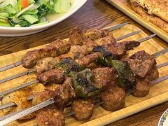 -乡村馕坑肉·烧烤·新疆菜·本地人更爱吃(阿勒泰首店)