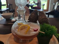 -Chom Cafe and Restaurant