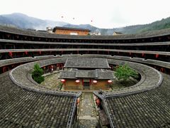 -初溪土楼群
