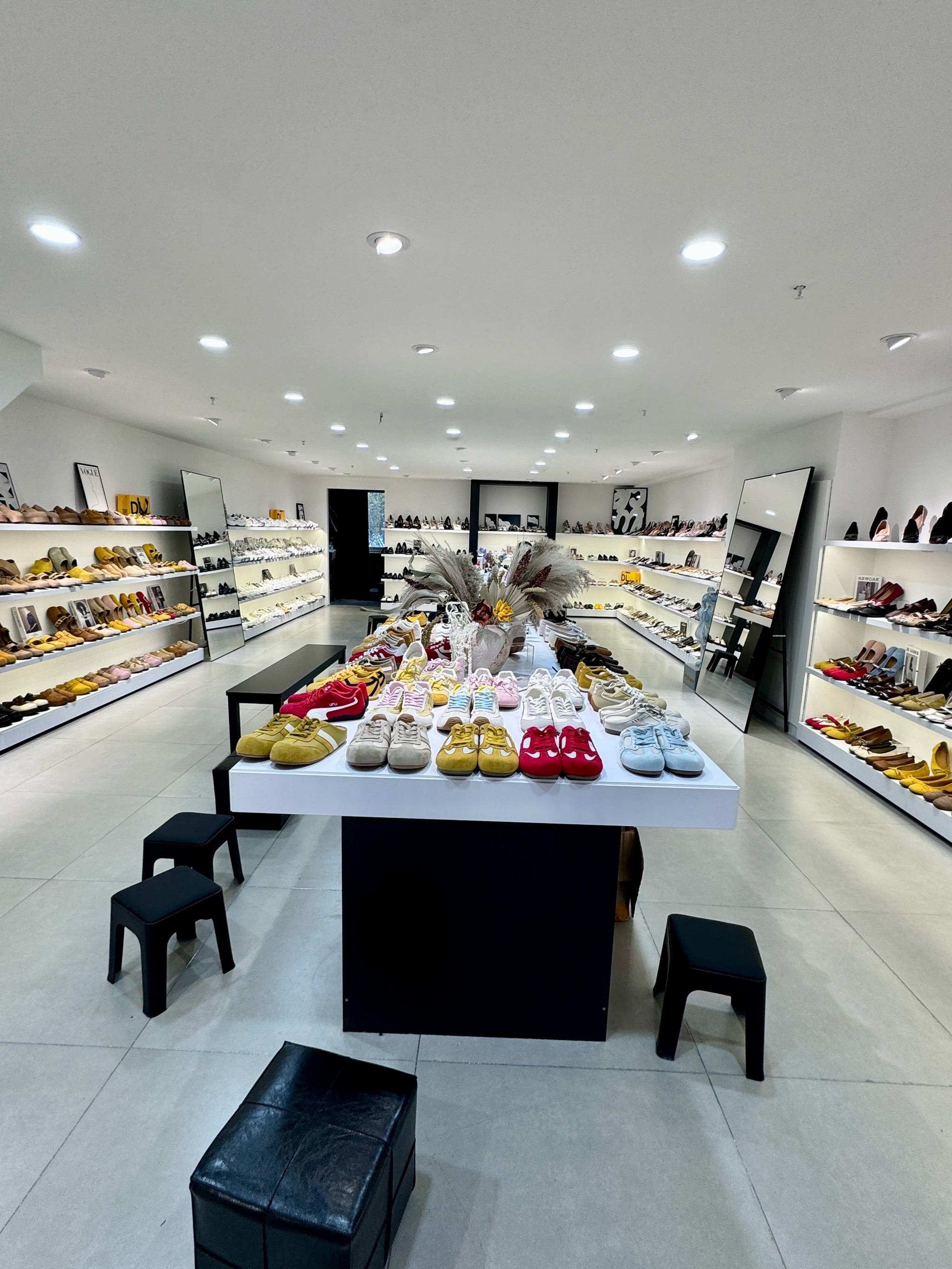 烟台新店!人均100💰淘到绝美鞋包!