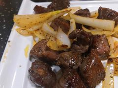 -利昂法式铁板主题餐厅(新奥购物中心店)