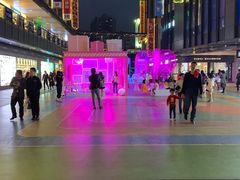 -江燕路万科里