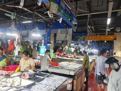 -三亚新鸿港水果一级批发市场
